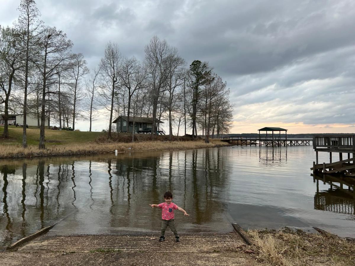 Driftwood Inn And Lodge By The Lake Zwolle Luaran gambar